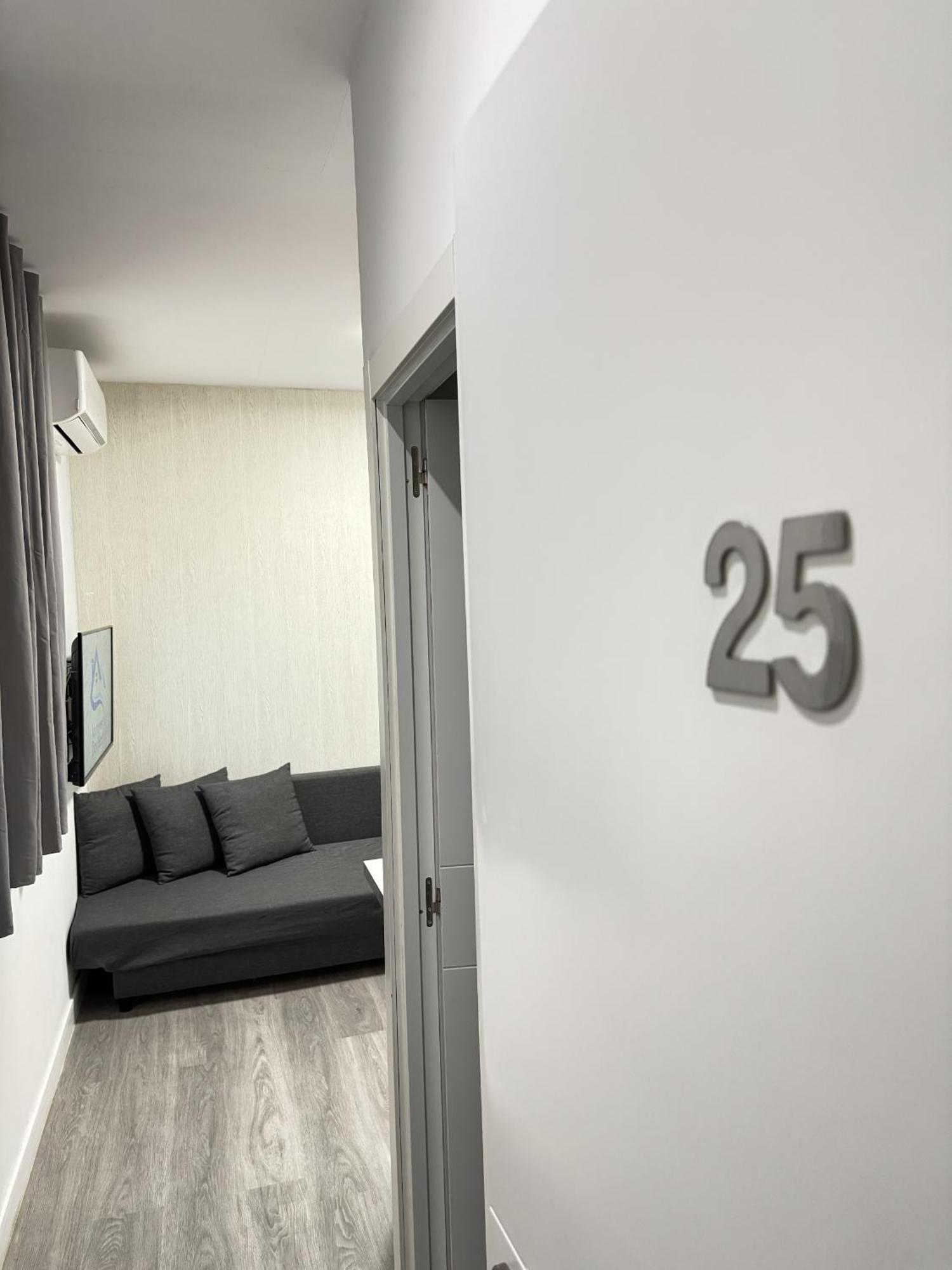 Apartamentos Day Madrid Callao Centro Gran Via Sol Malasana Экстерьер фото